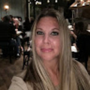 Meet your Posher, Jeannine